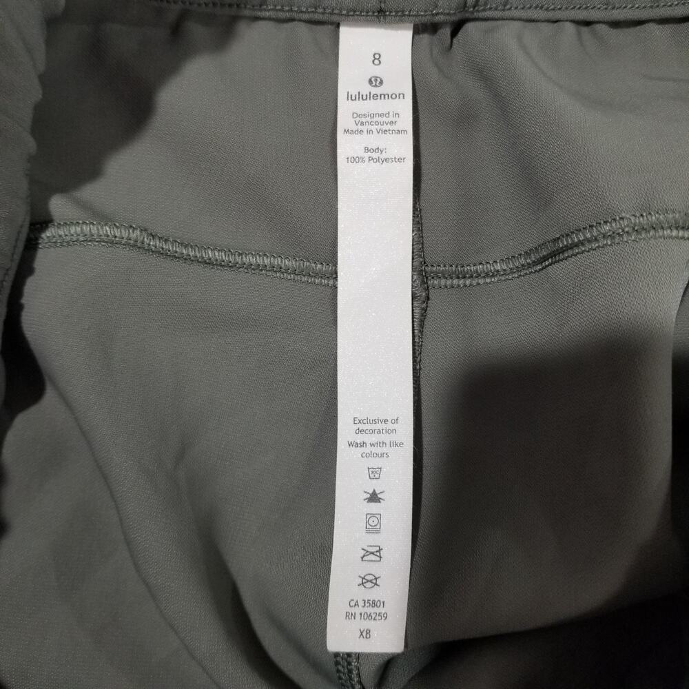 LULULEMON On The Fly Pant Women's Size 8 Grey Sage Crop Travel Woven W6AVMS - Picture 6 of 13